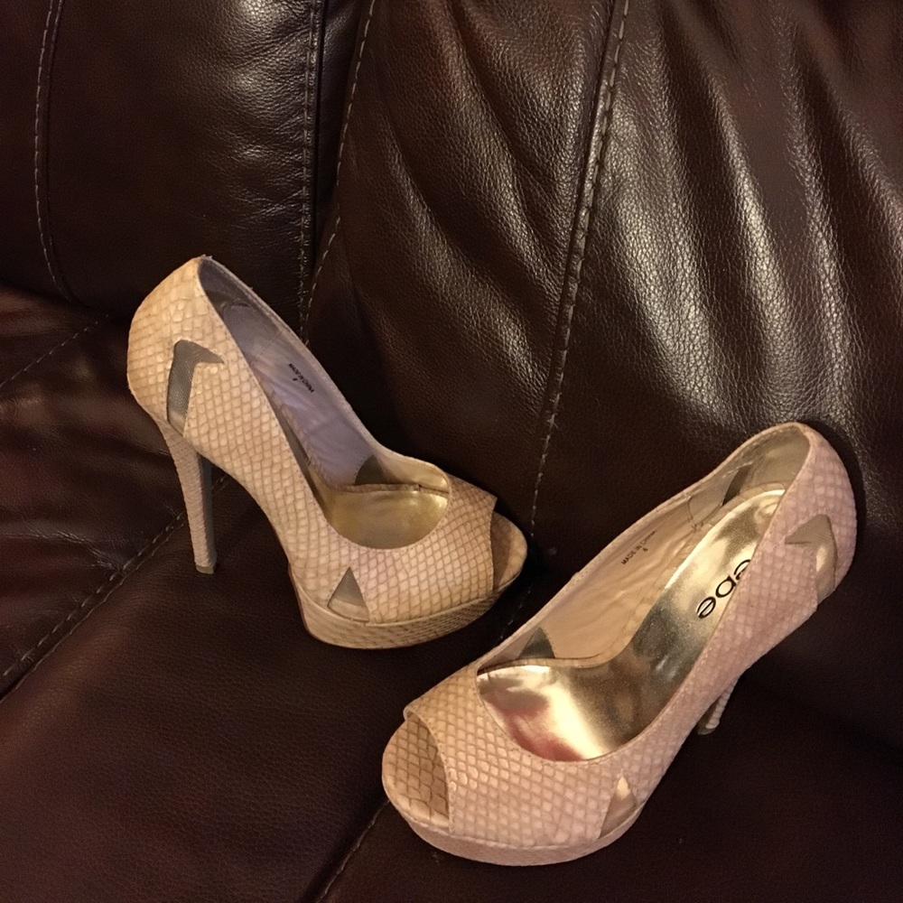 BEBE HEELS